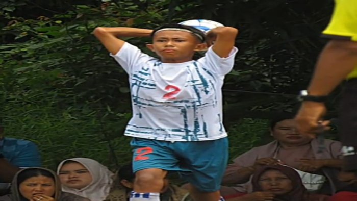 Atlet Muda MTsN 6 Batang Hari Siap Berlaga di Liga Grassroot Indonesia Jambi 2025 Atlet Muda MTsN 6 Batang Hari Siap Berlaga di Liga Grassroot Indonesia Jambi 2025