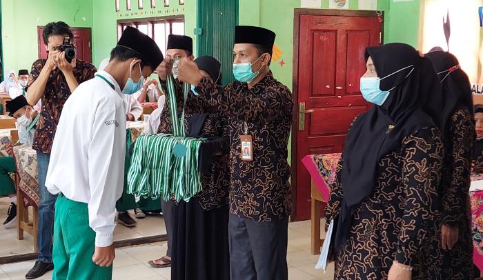 Pelepasan Siswa Kelas IX MTsN 6 Batang Hari Tahun Pelajaran 2020/2021