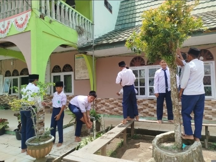 Dukung Kenyamanan Ibadah, MTsNegeri 6 Batang Hari Sediakan Fasilitas Wudu yang Memadai