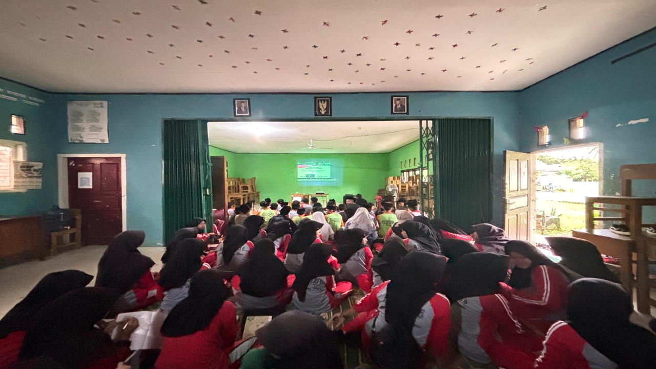 Hari Ini MTsN 6 Batang Hari Ikuti Kegiatan Moderasi Beragama II Via Daring