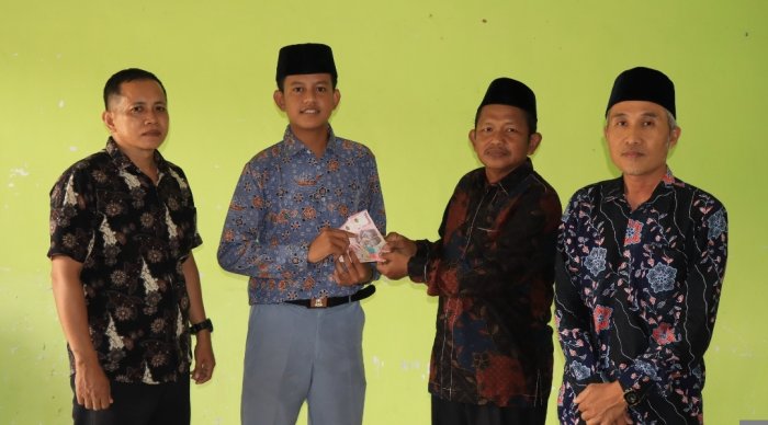 MTsN 6 Batang Hari Support Penuh Muhammad Zaky Menuju Jambore Nasional MTsN 6 Batang Hari Support Penuh Muhammad Zaky Menuju Jambore Nasional