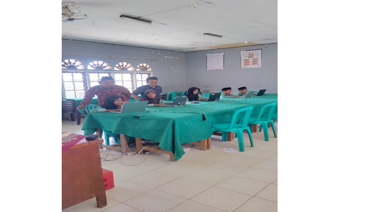 Simulasi ANBK Hari Pertama Di MTsN 6 Batang Hari Berjalan Dengan Lancar