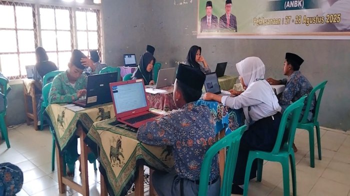 Sesi Perdana AN 2025/2026: Semangat Peserta Didik MTsN 6 Batang Hari Membara!