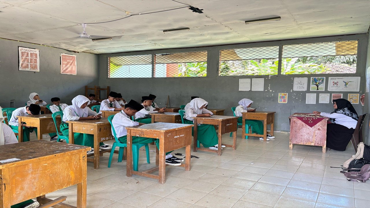 MTsN 6 Batang Hari Laksanakan Kegiatan PAS Kelas Akhir TA 2024/ 2025