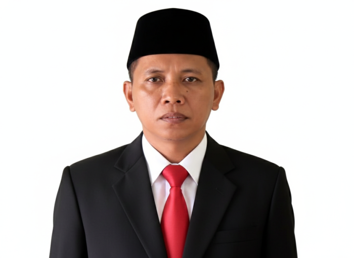 Mengenal Sosok Al-Komar, S.Pd.I., KAUR TU Baru MTsNegeri 6 Batang Hari yang Sarat Pengalaman dan Dedikasi Mengenal Sosok Al-Komar, S.Pd.I., KAUR TU Baru MTsNegeri 6 Batang Hari yang Sarat Pengalaman dan Dedikasi