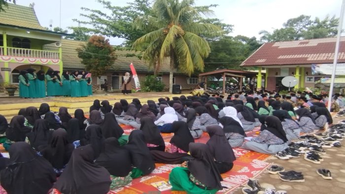 Langkah Awal: MTsN 6 Batang Hari Gelar Kegiatan Literasi Perdana