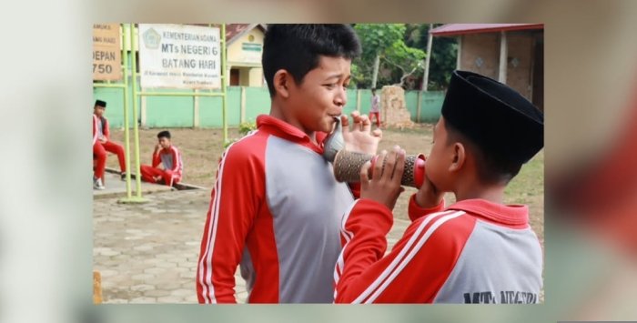 Uji Kekompakan Lewat Estafet Mix, Kemeriahan Hari Ke-5 Class Meeting MTsN 6 Batang Hari Berlangsung Totalitas