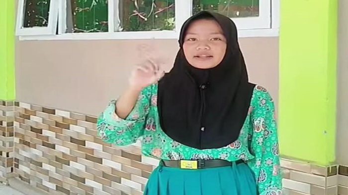 Stop Normalisasi Bahasa Kasar! Guru MTsN 6 Batang Hari Edukasi Siswa Lewat Video Inspiratif Stop Normalisasi Bahasa Kasar! Guru MTsN 6 Batang Hari Edukasi Siswa Lewat Video Inspiratif