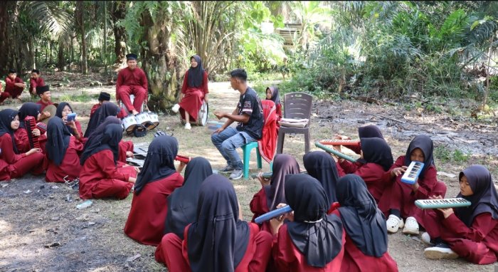 Siap Pukau Penonton di Pawai Kemerdekaan, Drumband Suara Morgana MTsN 6 Batang Hari Intensifkan Latihan! Siap Pukau Penonton di Pawai Kemerdekaan, Drumband Suara Morgana MTsN 6 Batang Hari Intensifkan Latihan!