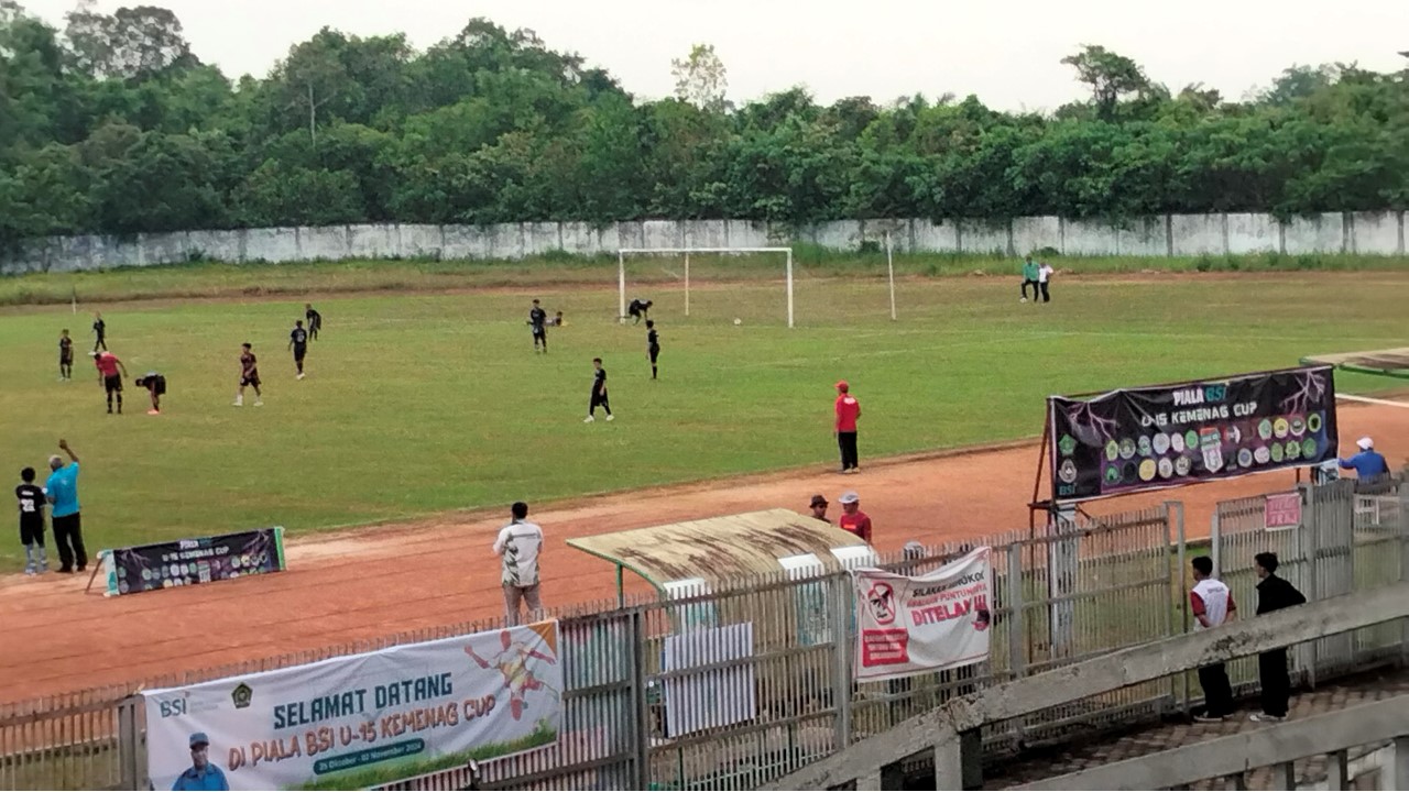 Hari Ini MTsN 6 Batang Hari VS Ihya Ulumudin, Tim Sepak Bola MTsN 6 Batang Hari Tetap Berhasil Mencetak Kemenangan Hari Ini MTsN 6 Batang Hari VS Ihya Ulumudin, Tim Sepak Bola MTsN 6 Batang Hari Tetap Berhasil Mencetak Kemenangan