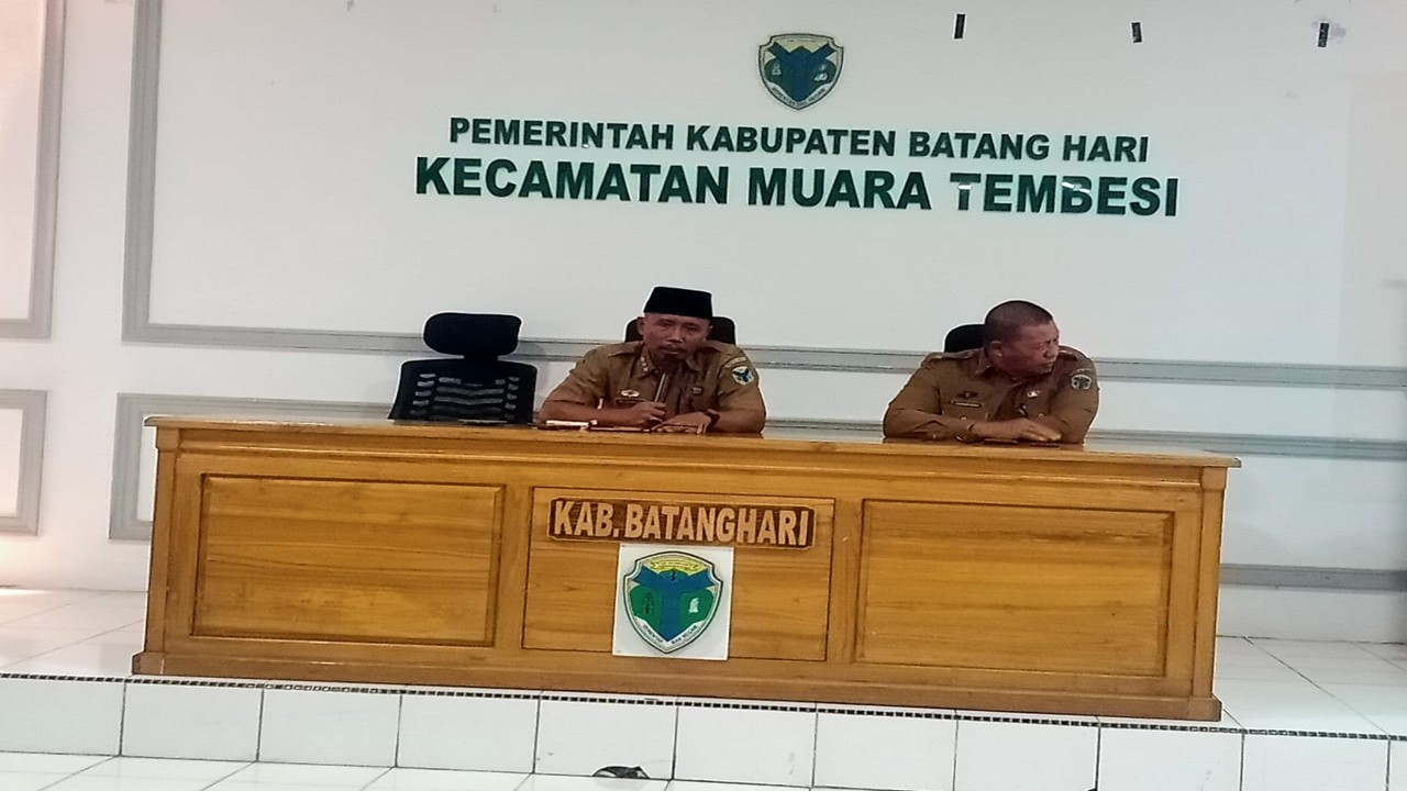 Kepala MTsN 6 Batang Hari Ikuti Rapat Pemantapan HUT RI Ke-80