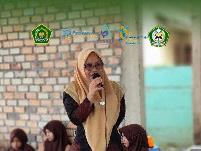 Pembina Keagamaan Ingatkan Siswa MTsNegeri 6 Batang Hari Tetap Jaga Akhlak Saat Libur Awal Ramadan Pembina Keagamaan Ingatkan Siswa MTsNegeri 6 Batang Hari Tetap Jaga Akhlak Saat Libur Awal Ramadan