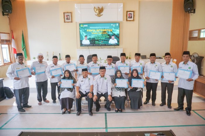 Perkuat Sinergi dan Arah Kebijakan, Kepala MTs Negeri 6 Batang Hari Ikuti Rapat Koordinasi Pendidikan Madrasah Perkuat Sinergi dan Arah Kebijakan, Kepala MTs Negeri 6 Batang Hari Ikuti Rapat Koordinasi Pendidikan Madrasah