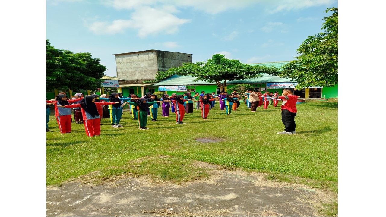 84 Orang Siswa MTsN 6 Batang Hari Ikuti Seleksi Peserta Drum Band 84 Orang Siswa MTsN 6 Batang Hari Ikuti Seleksi Peserta Drum Band