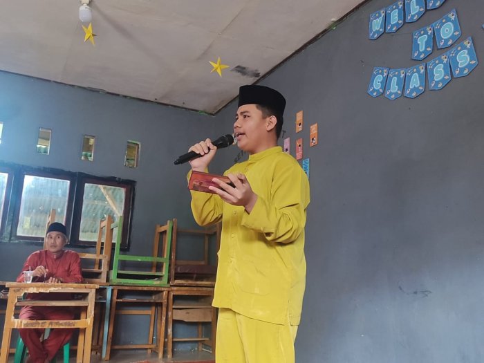 Nada Daerah Menggema, OSIM MTsNegeri 6 Batang Hari Meriahkan HUT Provinsi Jambi ke-69 dengan Lomba Karaoke