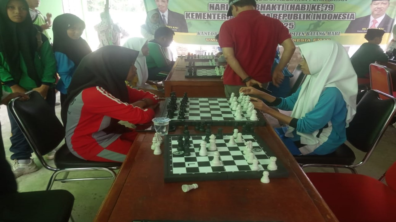 Pecatur Putri MTsN 6 Batang Hari Raih Juara 2 Pada Rangkaian Kegiatan HAB Kemenag Tahun 2025