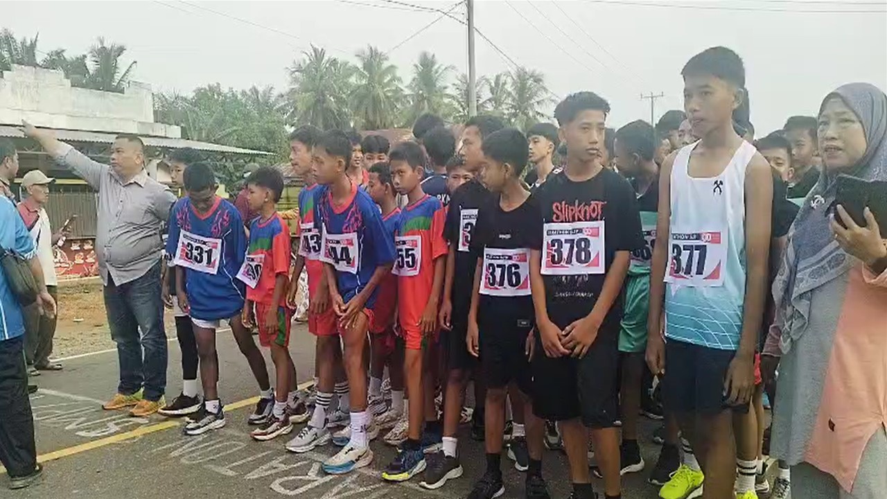 Ikuti Lomba Maraton, Siswa MTsN 6 Batang Hari Raih Beberapa Gelar
