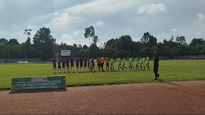 Ikuti JSFL Regional Batanghari, MTsN 6 Batang Hari Kandaskan Perlawanan SMPN 21 Batang Hari