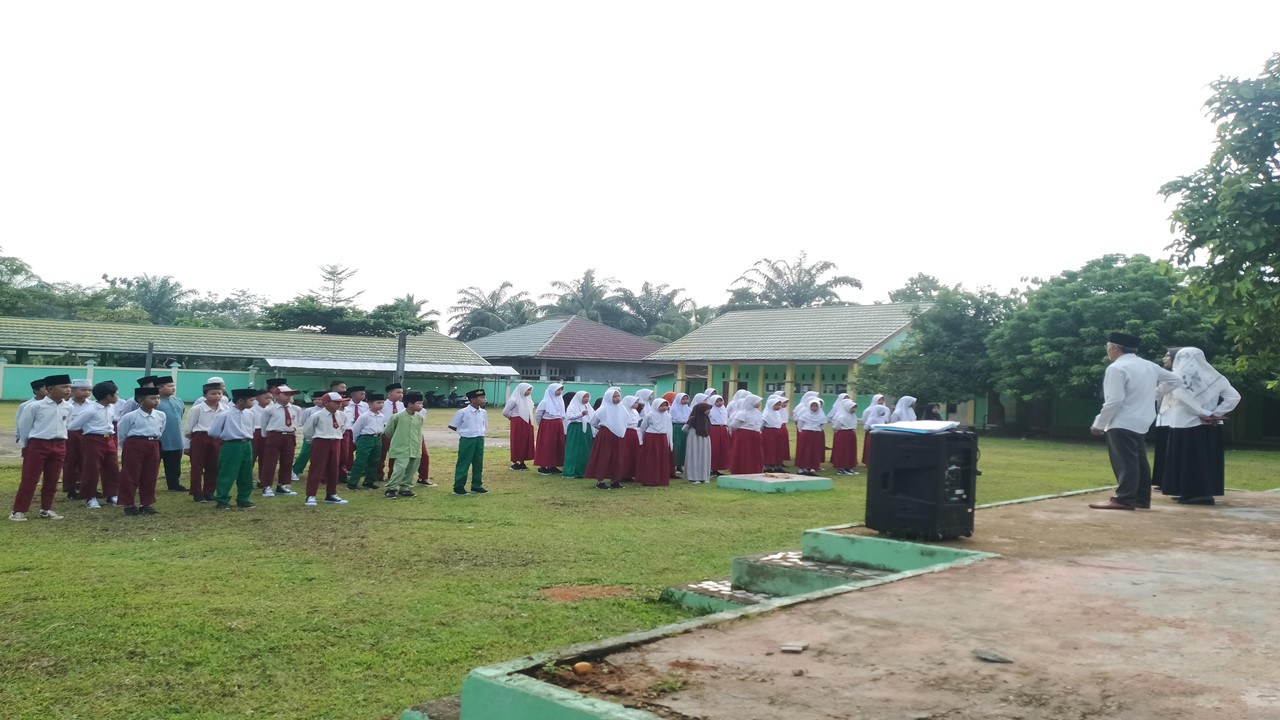 84 Orang Siswa Ikuti Seleksi Masuk MTsN 6 Batang Hari TP 2024/ 2025 84 Orang Siswa Ikuti Seleksi Masuk MTsN 6 Batang Hari TP 2024/ 2025