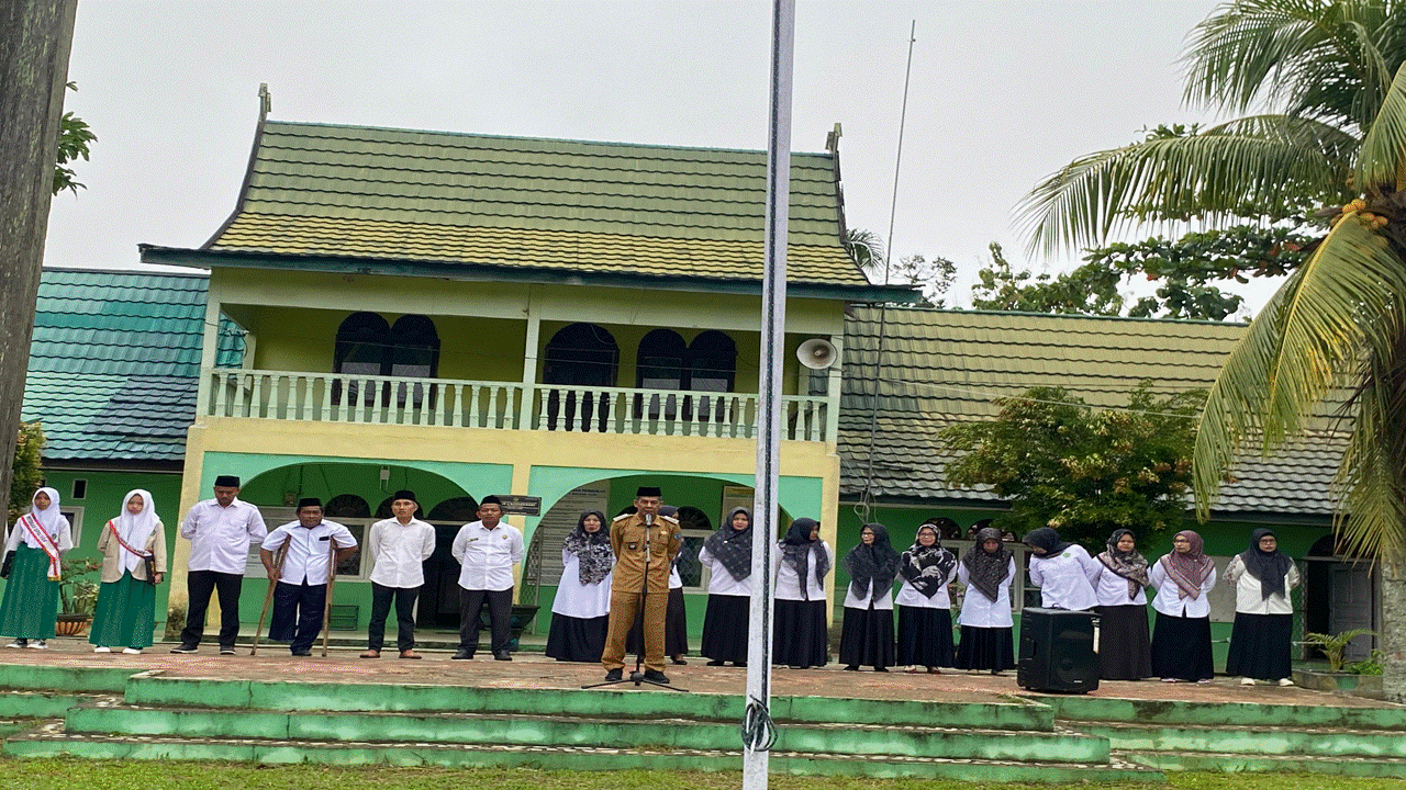 A. Roni, Siswa Harus Punya Cita-Cita